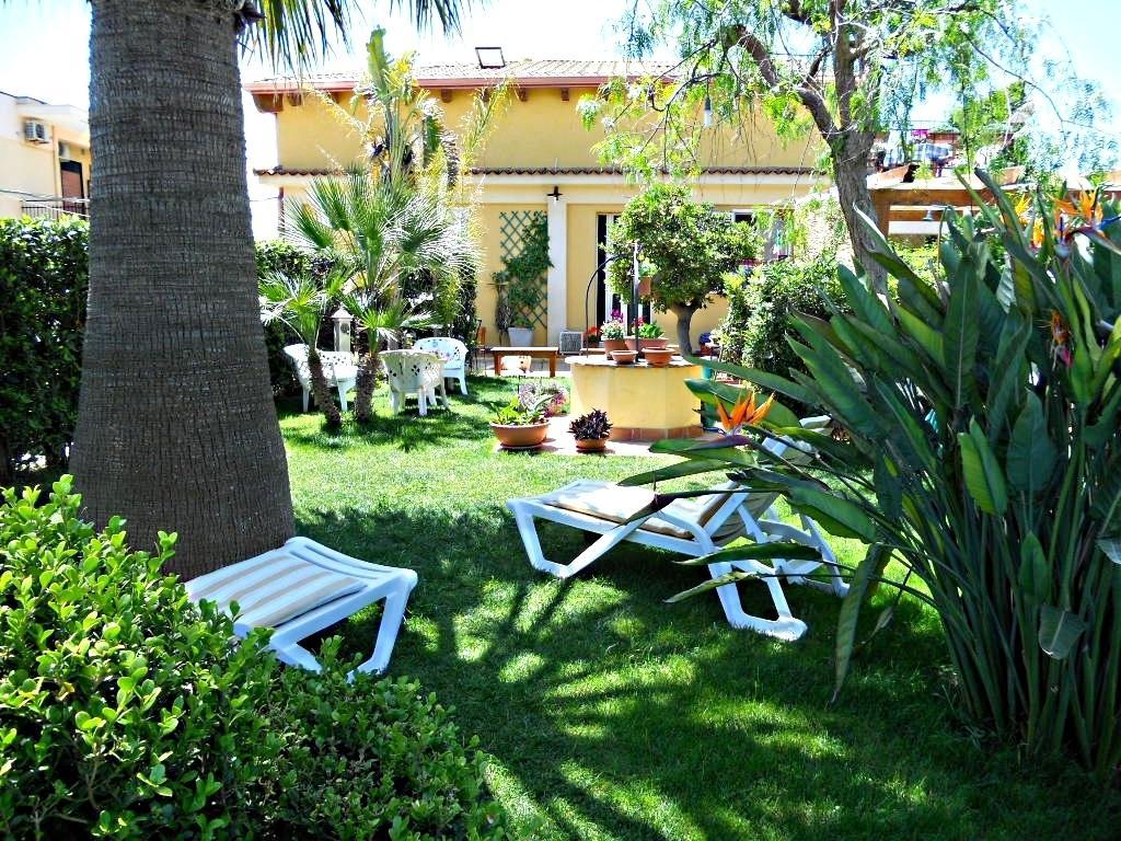 Lido di Noto Ansise Guest House מראה חיצוני תמונה