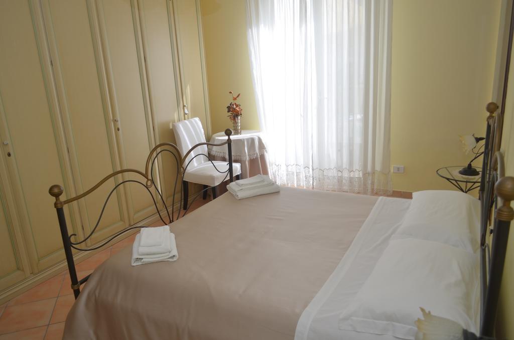 Lido di Noto Ansise Guest House מראה חיצוני תמונה