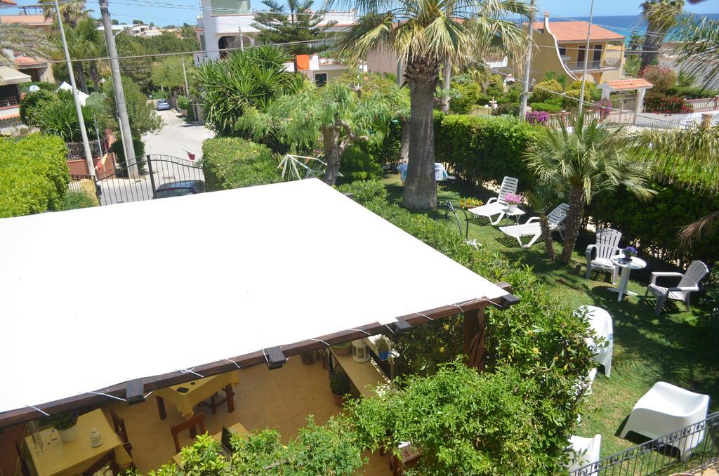 Lido di Noto Ansise Guest House מראה חיצוני תמונה